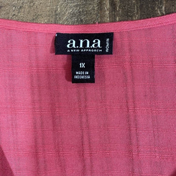 ANA A New Approach Womens 1X Blouse  Short Sleeve V Neck Top Holly Berry Pinkish - Picture 3 of 10
